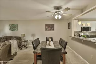 6510 Pioneer Dr, Macungie Boro, PA 18062 - Photo 10