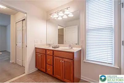 6706 Federal Drive, Hanover Twp, PA 18017 - Photo 26