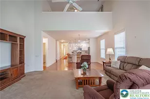6706 Federal Dr, Hanover Twp, PA 18017 - Photo 12