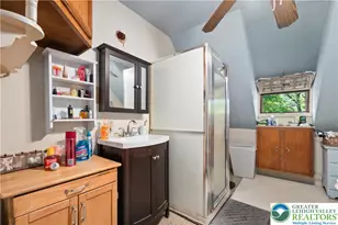 1321 Bushkill St, Easton, PA 18042 - Photo 26