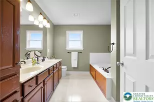 2575 Huckleberry Rd, Allentown City, PA 18104 - Photo 38