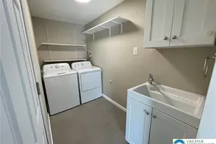 4860 Hemlock St, Allentown City, PA 18106 - Photo 12