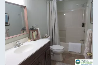4613 Cheryl Drive, Hanover Twp, PA 18017 - Photo 6