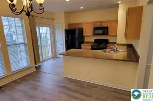 8486 Putnam Ct, Upper Macungie Township, PA 18031 - Photo 4