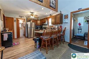 945 Country Pl Dr, Coolbaugh Twp, PA 18466 - Photo 10