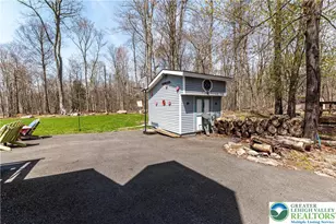 945 Country Pl Dr, Coolbaugh Twp, PA 18466 - Photo 32