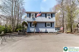 945 Country Pl Dr, Coolbaugh Twp, PA 18466 - Photo 34