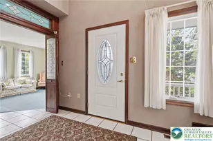 1011 Johnston Dr, Bethlehem Township, PA 18017 - Photo 6