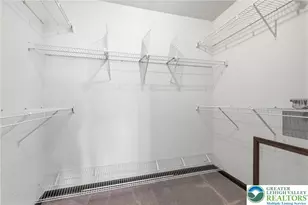 1011 Johnston Dr, Bethlehem Township, PA 18017 - Photo 26