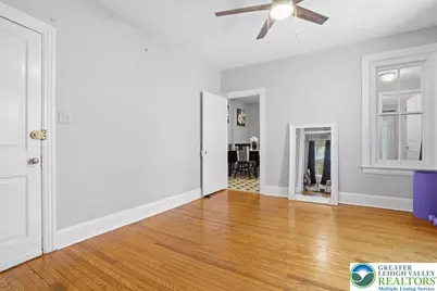 247 W Fairview Street, Bethlehem City, PA 18018 - Photo 10