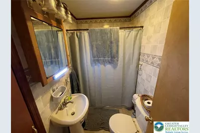 38 W 3rd Street, Wind Gap, PA 18091 - Photo 14