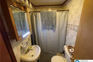 38 W 3rd St, Wind Gap Boro, PA 18091 - Photo 14