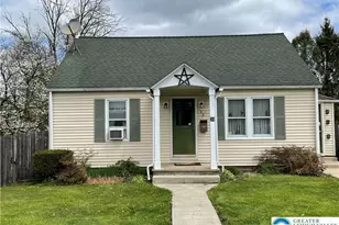 38 W 3rd St, Wind Gap, PA 18091 - Photo 1