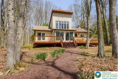 355 Bear Creek Lake Drive, Penn Forrest, PA 18229 - Photo 6