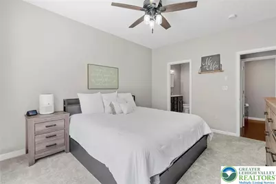 2352 Creekside Drive, Coplay Boro, PA 18037 - Photo 16