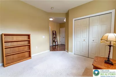 110 Moor Drive, Palmer Twp, PA 18045 - Photo 4