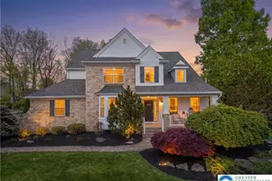 2705 Fringe Ln, Forks Twp, PA 18040 - Photo 2