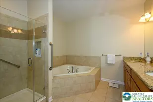 6515 Betsy Ross Cir, Bethlehem City, PA 18017 - Photo 24