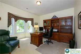6515 Betsy Ross Cir, Bethlehem City, PA 18017 - Photo 16