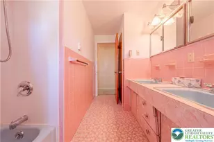 3552 Lord Byron Dr, Bethlehem City, PA 18017 - Photo 30