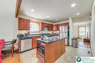 1624 Cotswold Rd, Coolbaugh Twp, PA 18466 - Photo 12