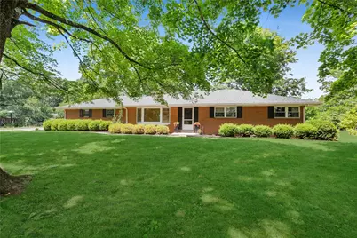 5747 Kernsville Road, North Whitehall Township, PA 18069 - Photo 2