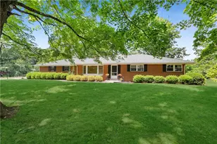 5747 Kernsville Rd, North Whitehall Township, PA 18069 - Photo 2