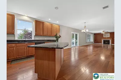 7188 Periwinkle Drive, Lower Macungie Township, PA 18062 - Photo 10