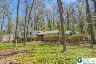 270 Bierys Bridge Rd, Bethlehem City, PA 18017 - Photo 2