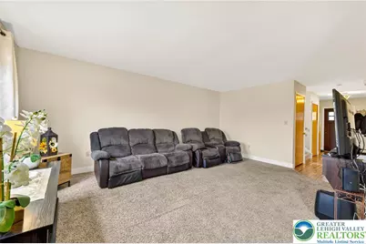50 Olde Penn Drive, Palmer Twp, PA 18045 - Photo 8