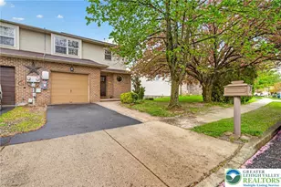 50 Olde Penn Dr, Palmer Twp, PA 18045 - Photo 2
