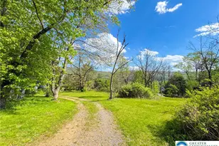 279 E Lizard Creek Rd, East Penn Twp, PA 18235 - Photo 24