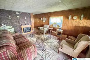 279 E Lizard Creek Rd, East Penn Twp, PA 18235 - Photo 4