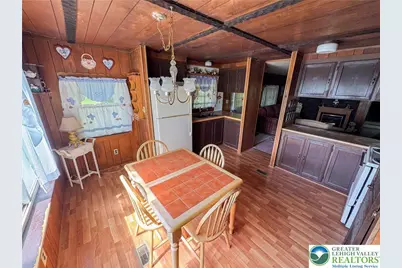 279 E Lizard Creek Road, East Penn Twp, PA 18235 - Photo 6