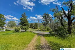 279 E Lizard Creek Rd, East Penn Twp, PA 18235 - Photo 22