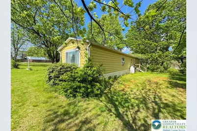 279 E Lizard Creek Road, East Penn Twp, PA 18235 - Photo 16