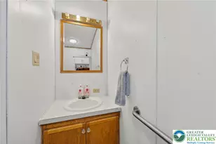8766 Turkey Ridge Rd, Upper Macungie Township, PA 18031 - Photo 24