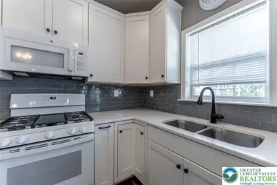 1034 Lisa Lane, Palmer Twp, PA 18045 - Photo 8