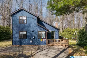 112 Crazy Horse Ct, Tobyhanna Twp, PA 18334 - Photo 1