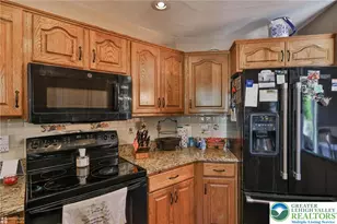 121 E Douglasville Rd, Bushkill Twp, PA 18064 - Photo 16