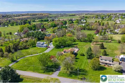 121 E Douglasville Road, Bushkill Twp, PA 18064 - Photo 50