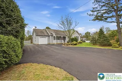 64 Robertson Road, Penn Forrest, PA 18229 - Photo 6