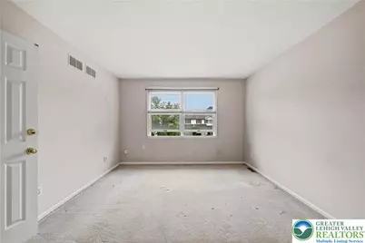5507 Jaclyn Lane, Hanover Twp, PA 18017 - Photo 18