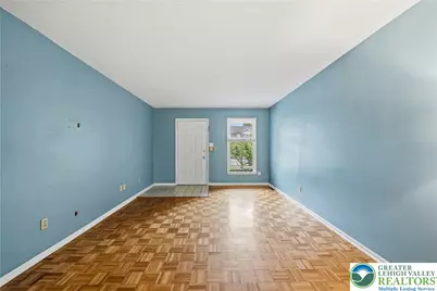 5507 Jaclyn Lane, Hanover Twp, PA 18017 - Photo 4