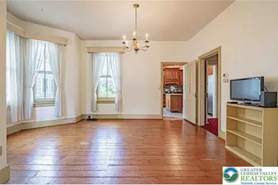 39 E Wall Street, Bethlehem, PA 18018 - Photo 10