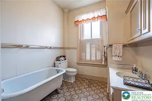 39 E Wall St, Bethlehem, PA 18018 - Photo 32