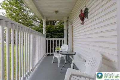 519 Rose Inn Avenue, Bushkill Twp, PA 18064 - Photo 12