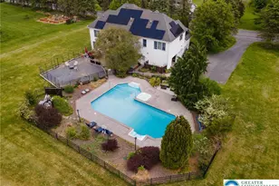 519 Rose Inn Ave, Bushkill Twp, PA 18064 - Photo 4