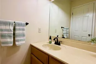 60 Carousel Cir, New Britain Boro, PA 18901 - Photo 16