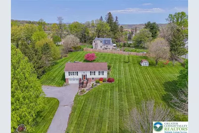 9454 Jacktown Road, Lower Mt Bethel Twp, PA 18013 - Photo 6